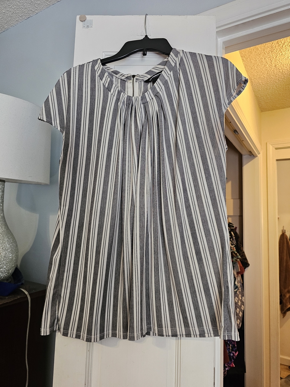 4/$25 Liz Claiborne Gray and White Vertical-Stripe Short Sleeve Blouse